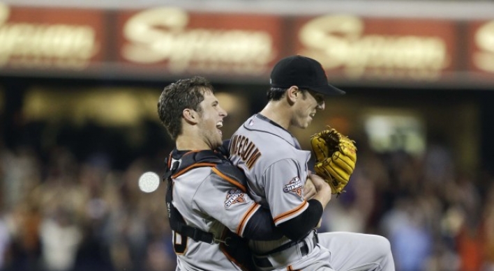 Lincecum no-hits Padres