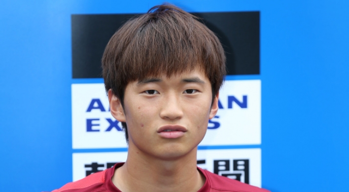 Young soccer star hopes to top Lee Young-pyo