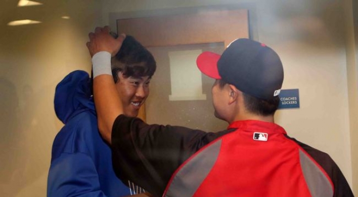 Ryu, Choo to meet in all-Korean pitcher-batter duel in MLB