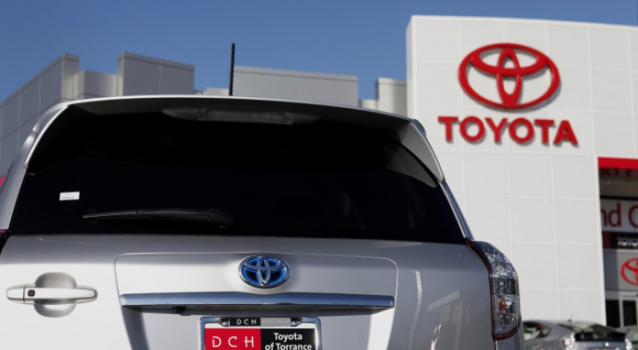 Toyota’s profits triple GM’s as Abe policies boosts exports