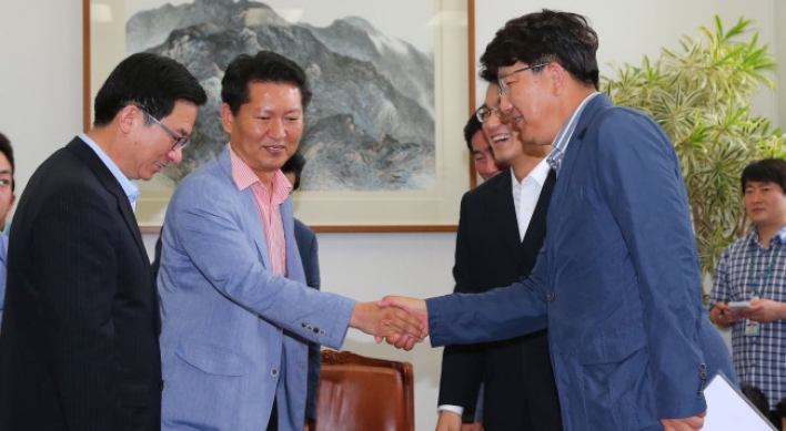 Parties in last-ditch effort to rescue NIS scandal talks