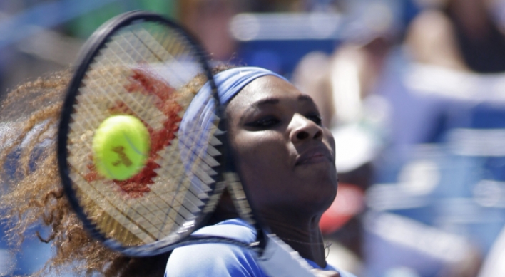 World No. 1s Serena, Djokovic advance at Cincinnati Masters