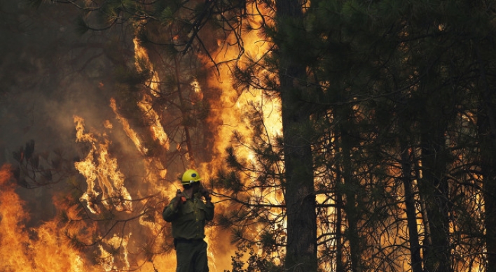 California wildfire threatens San Francisco water, power