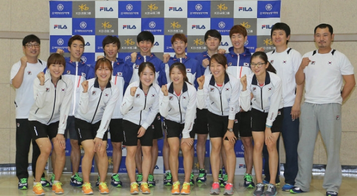 Korean short-track speed skaters shake off pressure