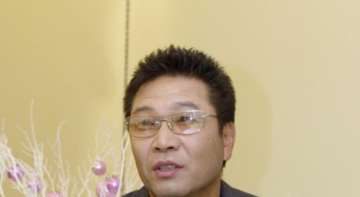 Lee Soo-man richest stockholder in entertainment