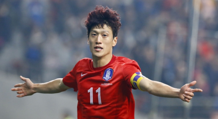 Lee voted top Korean footballer