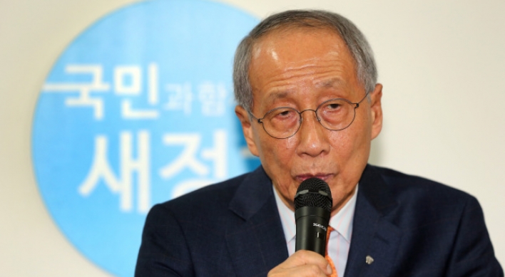[Newsmaker] Former mentor Yoon returns to Ahn