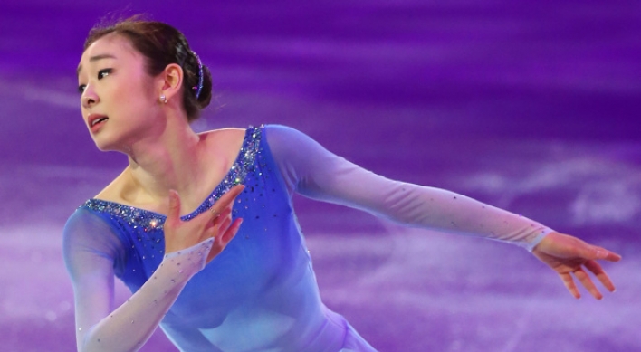 Kim Yu-na performs at Sochi gala skate