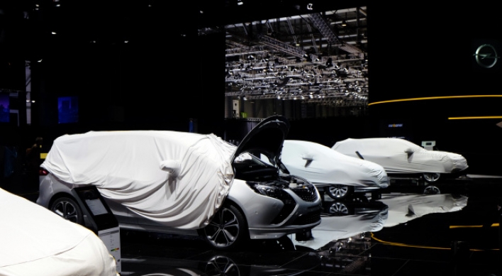 Geneva Motor Show to make tracks out of crisis