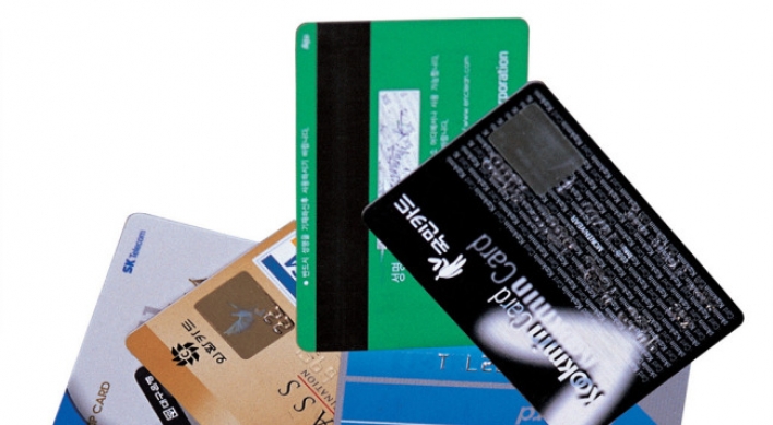 Overheated credit card market loses luster