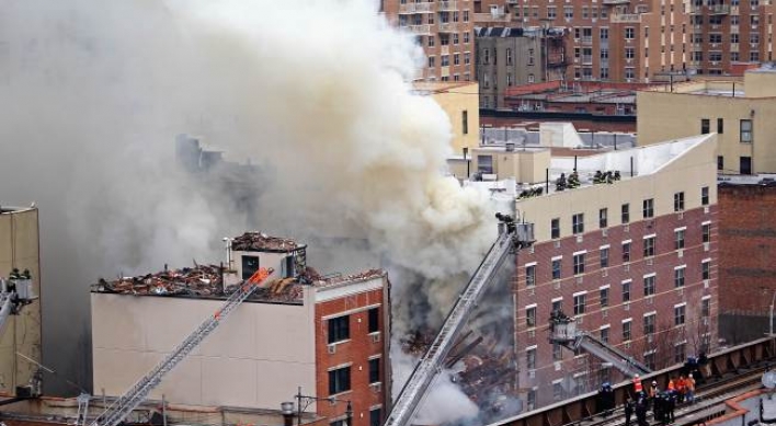 Gas blast destroys 2 NY buildings; 3 people dead