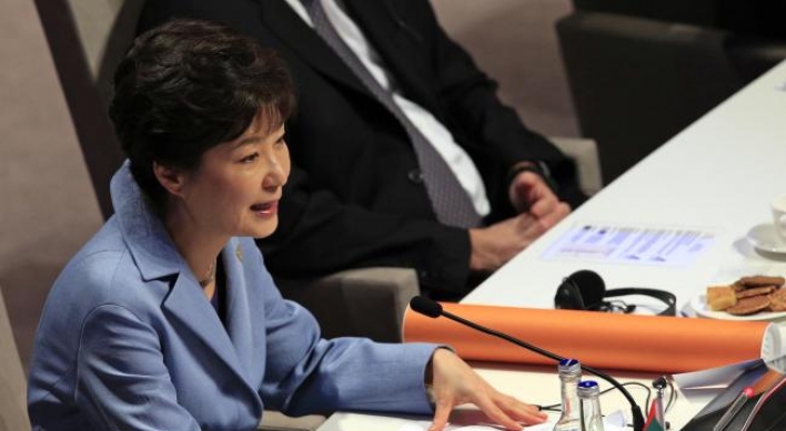 Park calls for ending N.K nuclear program