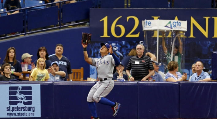 Darvish and Andrus lead Rangers’ win over Rays