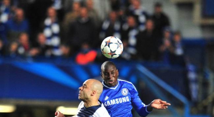 Chelsea, Real Madrid reach semis