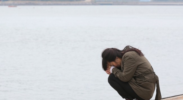 [Ferry Disaster] Nation in grief