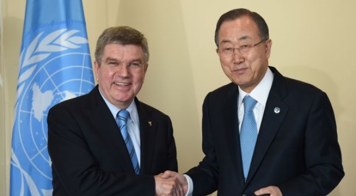 U.N., IOC sign historic sports accord