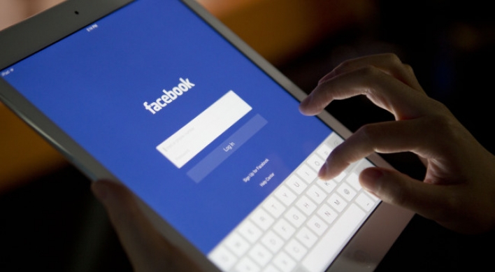 Facebook buys Pryte to boost Web reach