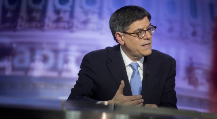 Lew urges yuan gains