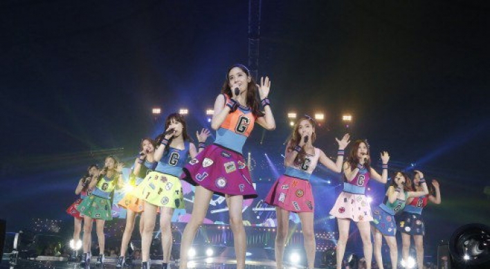 SNSD draws 200,000 fans to 3rd Japan concert tour