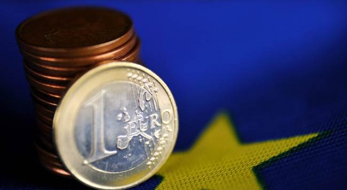 Euro healing, but still distant No. 2 to dollar