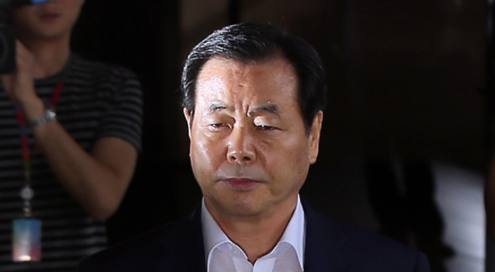Saenuri Party lawmaker probed for railroad graft