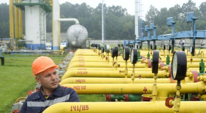 Ukraine threatens oil and gas cut-off in Russia sanctions