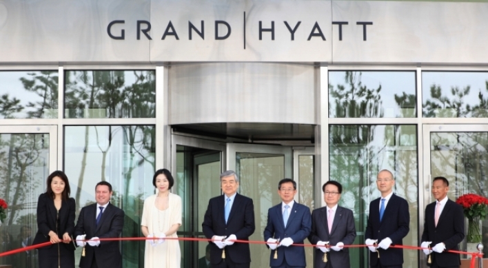 West Tower of Grand Hyatt Incheon opens