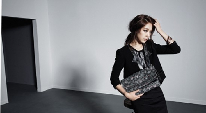 Park Shin-hye’s chic fall editorial for fashion brand BRUNOMAGLI