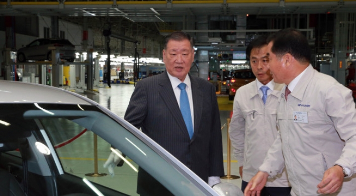 Hyundai Motor chairman stresses localization to win new markets