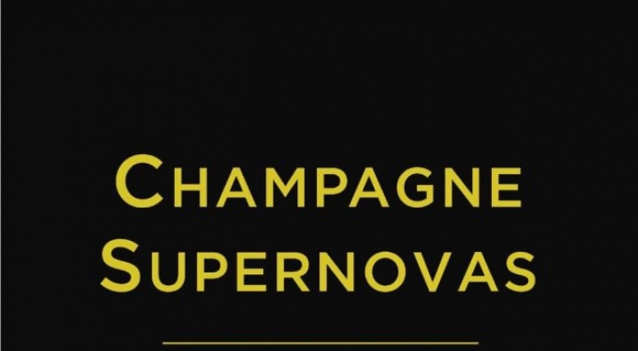 ‘Champagne Supernovas’ explores ’90s fashion world
