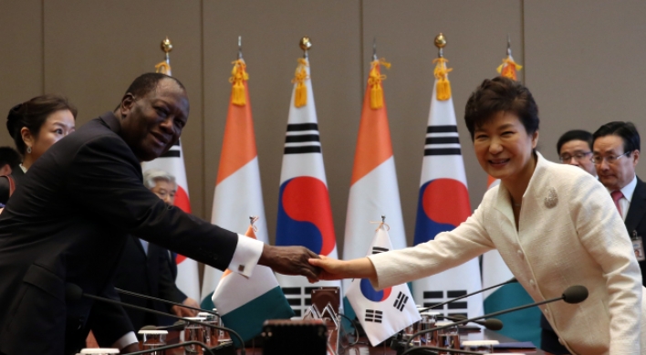 Korea, Ivory Coast agree to boost economic cooperation