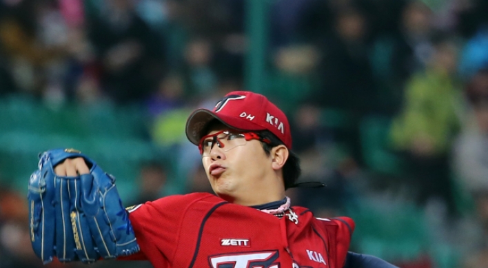 Kia Tigers reject bid for Yang