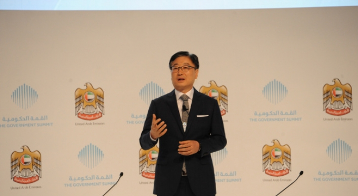 Samsung CEO stresses innovation at Dubai forum