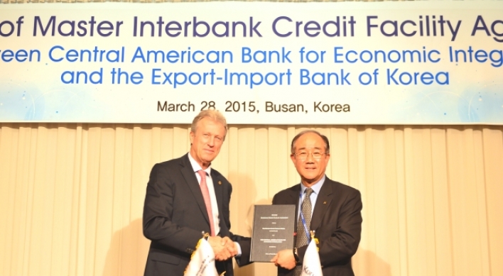 Korea Eximbank tightens ties with Latin American development banks