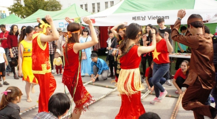Cities gear up for multicultural festivals