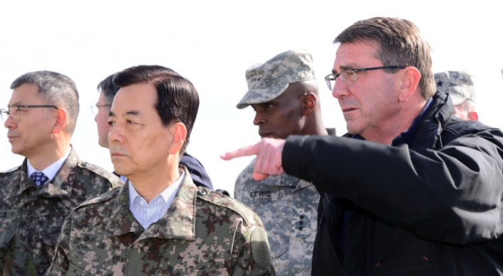 Carter emphasizes South Korea support, visits buffer zone