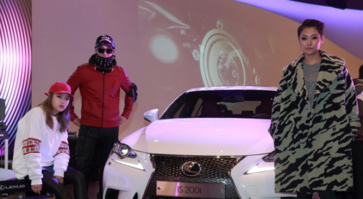 Lexus ties with K-music to market compact sports sedan