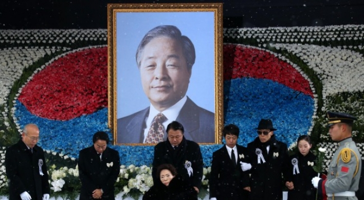 Korea says goodbye to Kim YS