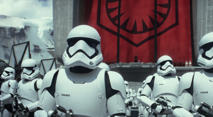 [Herald Review] ‘The Force Awakens’ an ode to original ‘Star Wars’