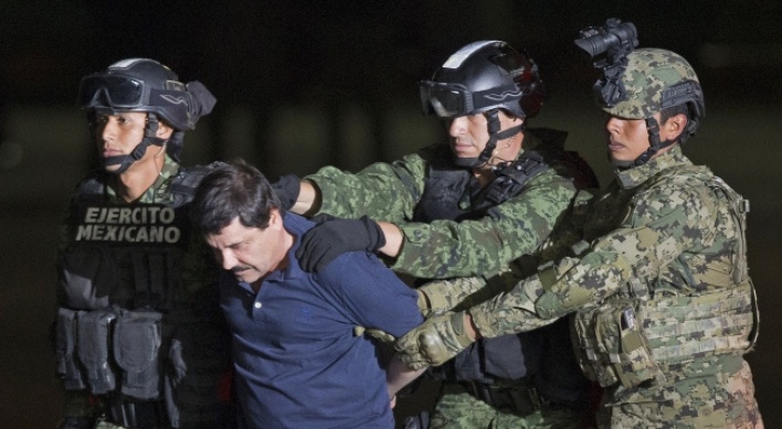 [Newsmaker]Mexico drug lord Guzman faces U.S. extradition battle