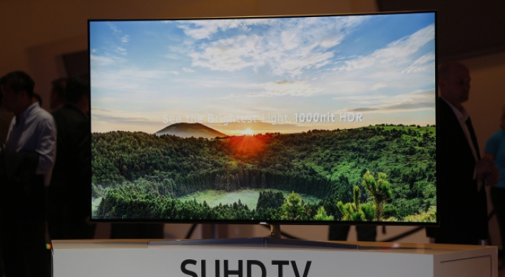 Panel makers to roll out more curved TV panels