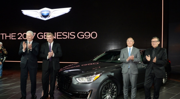 Genesis G90 makes global debut in Detroit