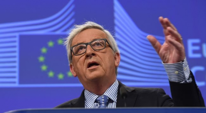EU states 'failed to deliver' on migrants: Juncker