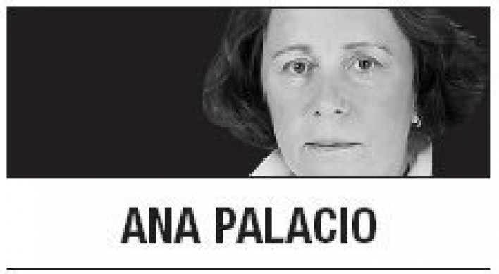 [Ana Palacio] Europe stands on the sidelines 　