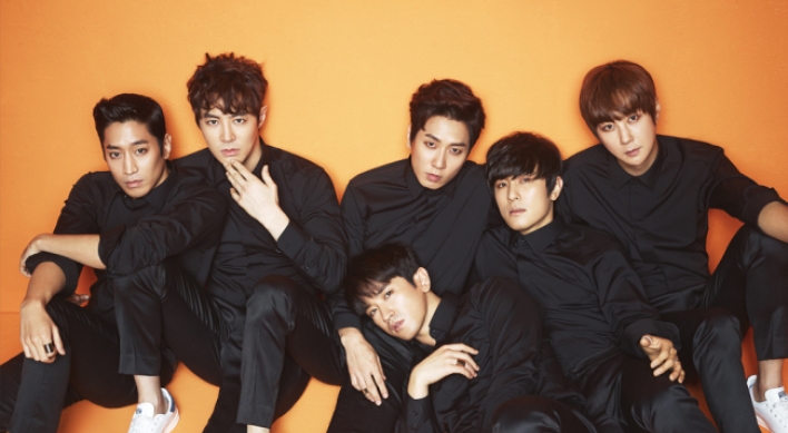 Shinhwa to hold 18th anniversary concert