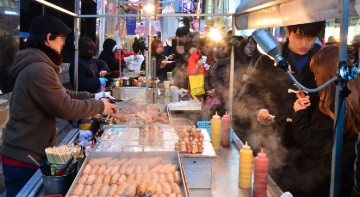 [Weekender] Moveable feasts: Street foods shed humble beginings