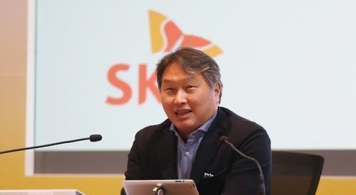 SK Group chief on course to tighten grip on group management