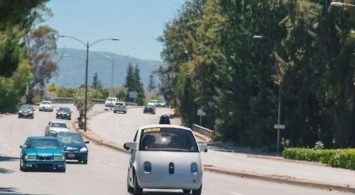 Government to support self-driving cars