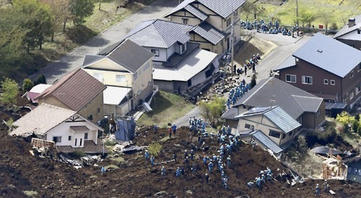 Korean firms keeping tabs on fallout from Japan quakes