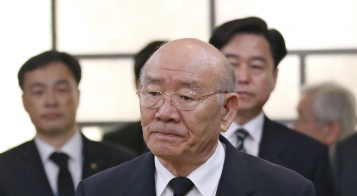 Chun denies responsibility for May 18 civilian deaths